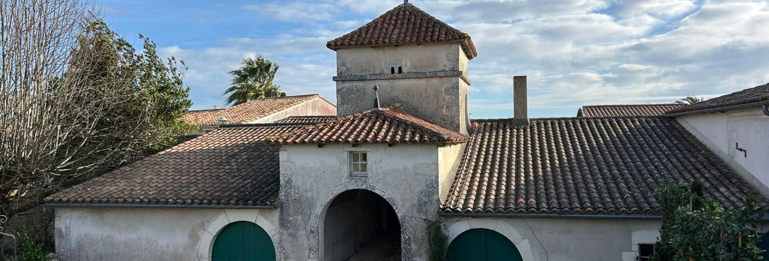 Maison 9 Pièces 230 m² à vendre à La Flotte (17630)