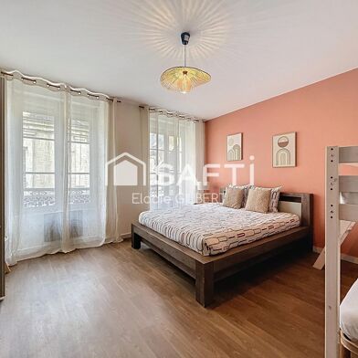 Immeuble  222000 €