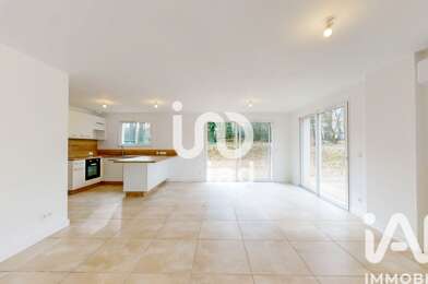 Maison 5 pièces 398000 €