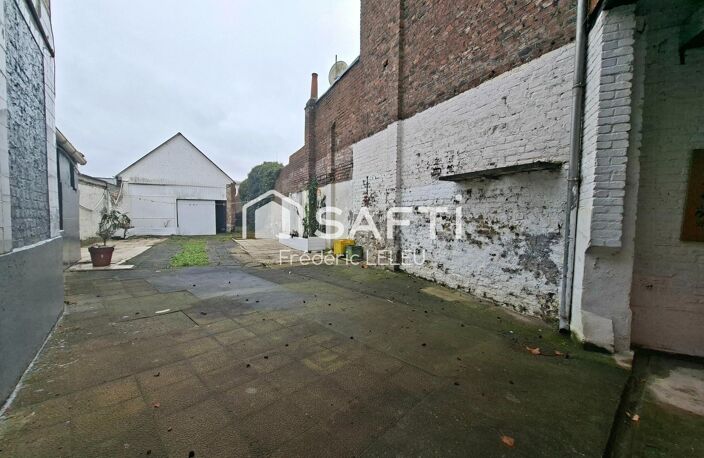 Maison de ville avec jardin et garage + grand hangar — photo 3