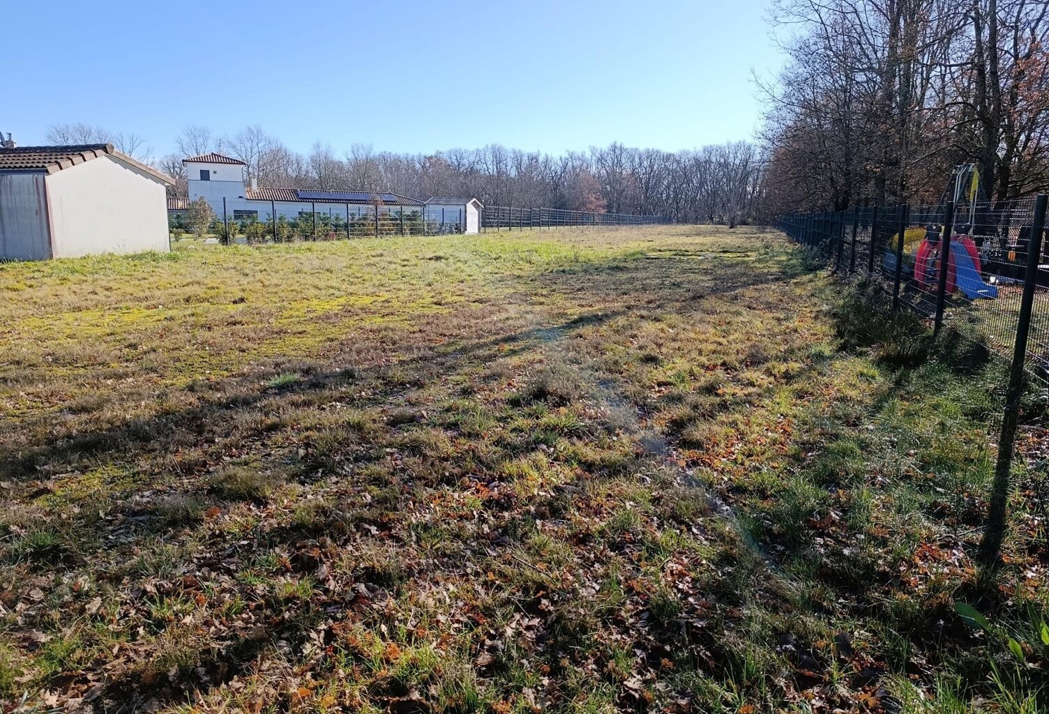 Terrain à bâtir dans un cadre privilégié! — photo 1