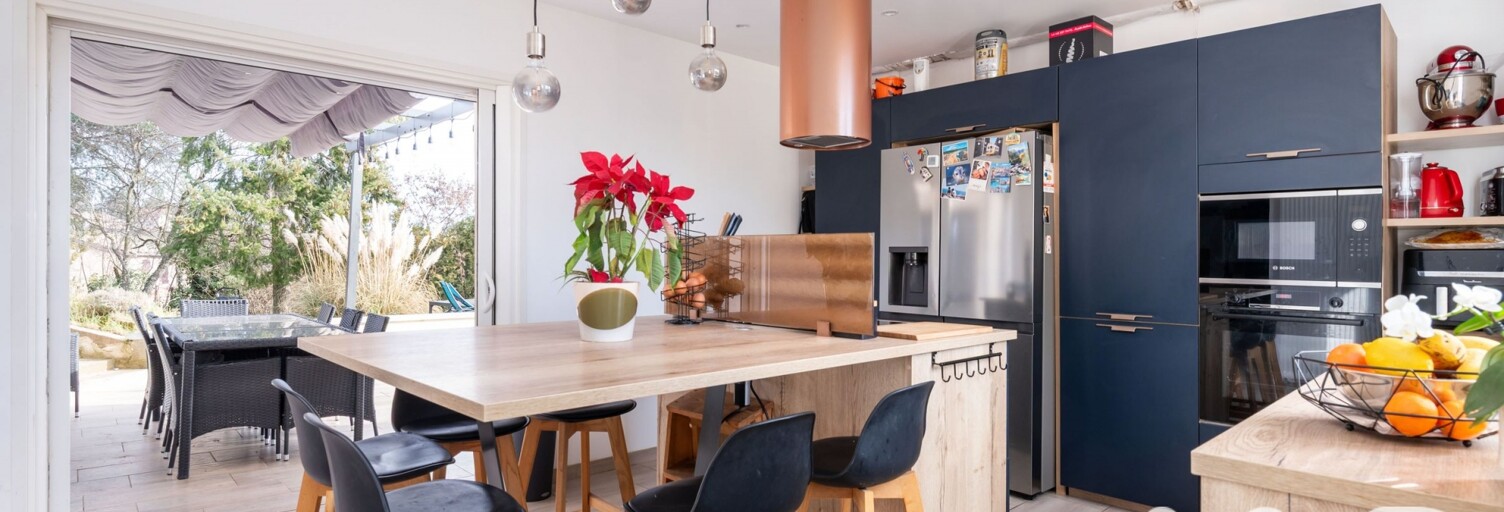 Maison 6 Pièces 102 m² à vendre à Sainte-Catherine (69440)