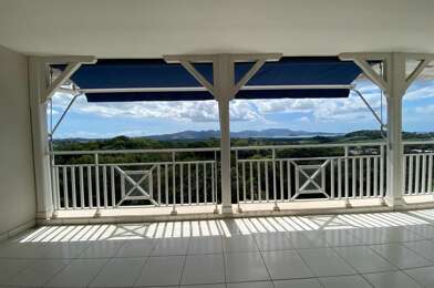 Appartement 4 pièces 272800 €