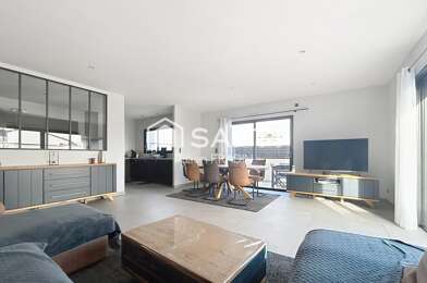 Maison 6 pièces 420500 €