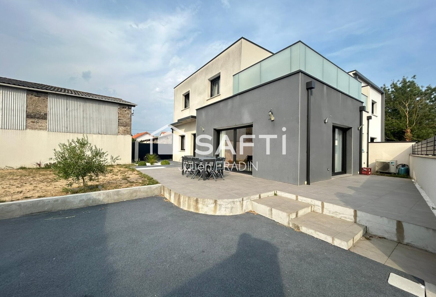 Centre-Bourg, maison 4 chambres, prestation de qualités, aucun travaux à prévoir ! — photo 1