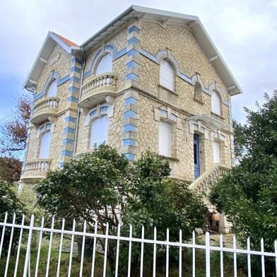 Maison 6 pièces 876000 €