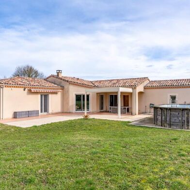 Maison 4 pièces 254880 €