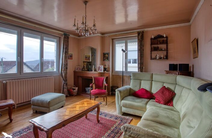 Maison en pierre de 6 pièces principales — photo 3