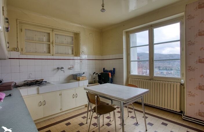Maison en pierre de 6 pièces principales — photo 5