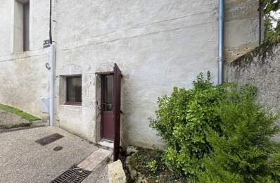 Maison en pierre de 3 pièces principales — photo du bien