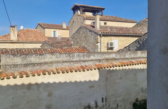 Maison en pierre de 3 pièces principales — photo 5