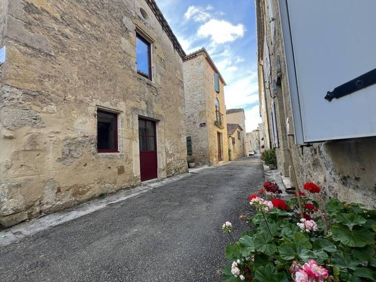 Maison en pierre de 2 pièces principales — photo 1