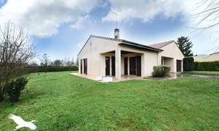 Maison 9 Pièces 192 m² à vendre à La Boixe (16330)