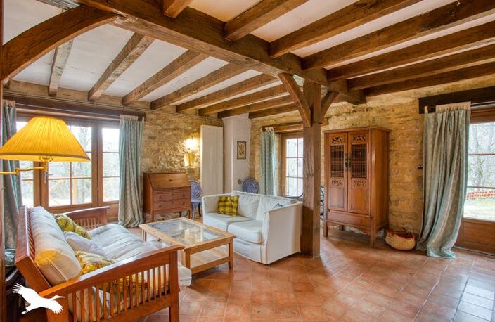 Maison en pierre de 3 pièces principales — photo 3