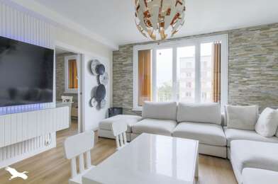 Appartement 4 pièces 164000 €