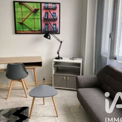 Immeuble  160200 €