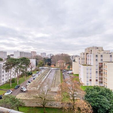 Appartement 3 pièces 176700 €