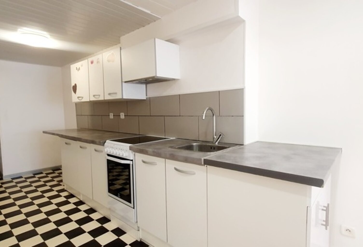 Vente immeuble   Montréjeau (31210) — photo 1