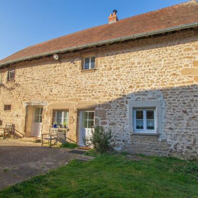 Maison 6 pièces 296520 €