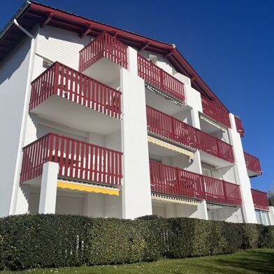 Appartement 2 pièces 241960 €