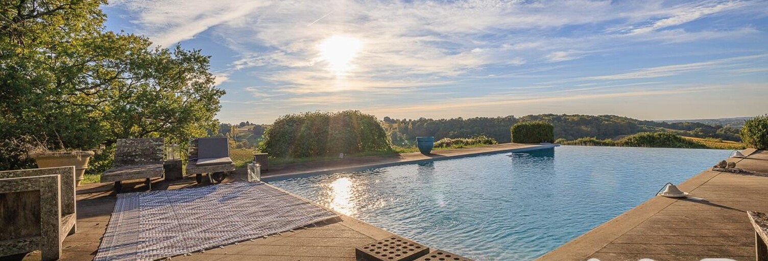 Maison 6 Pièces 195 m² à vendre à Sainte-Radegonde (33350)