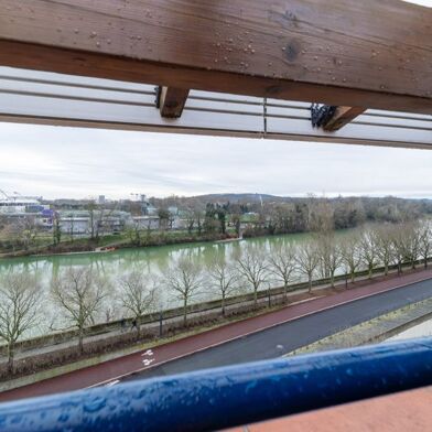 Appartement 4 pièces 314160 €