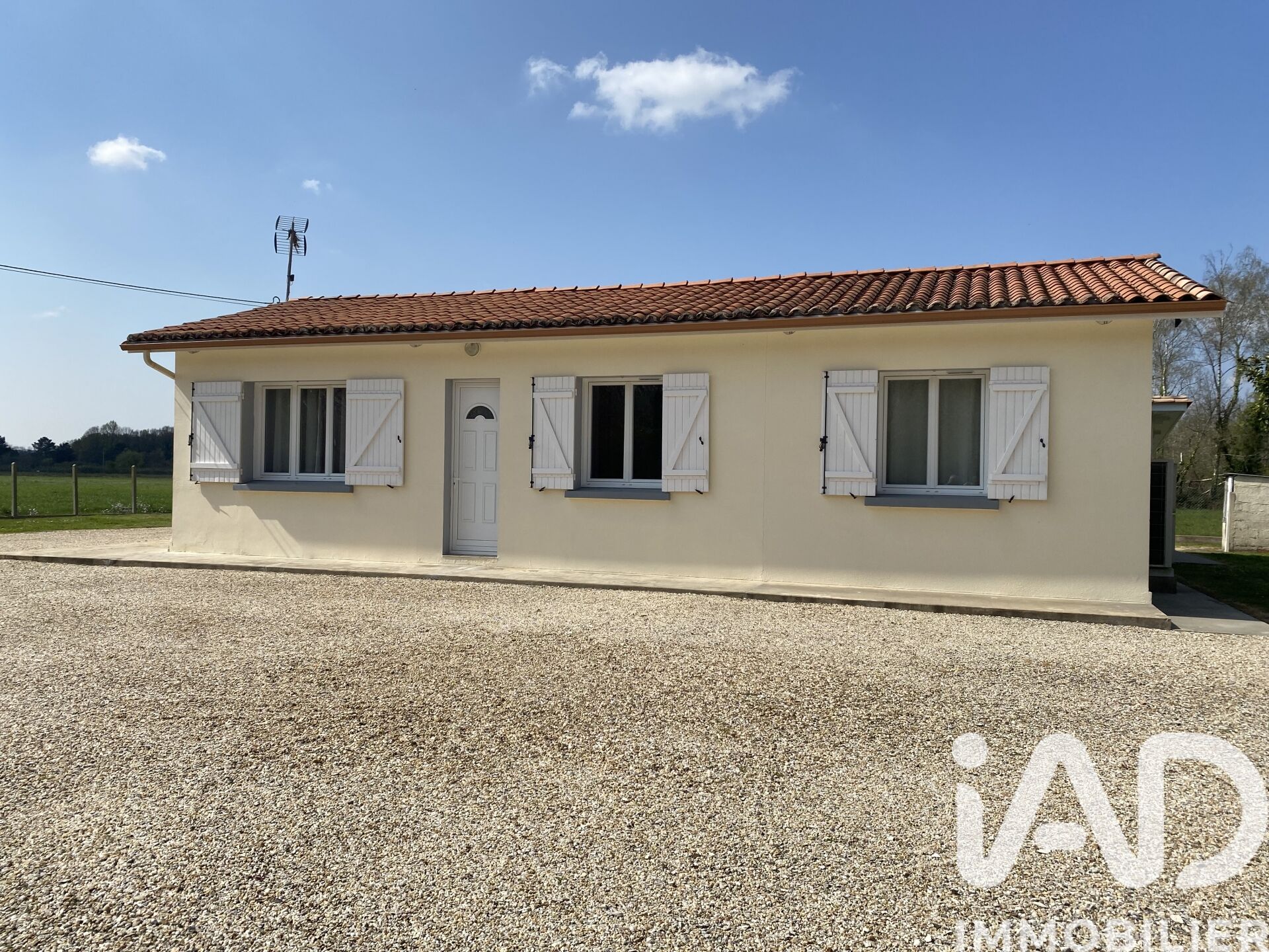 Coutras - 96m² - 4p. - 3ch.