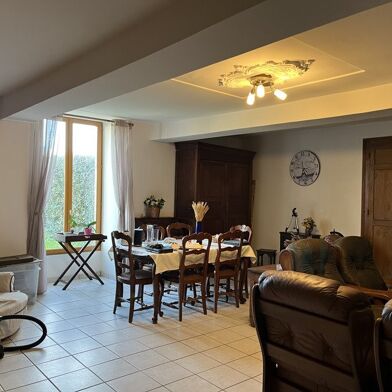 Maison 5 pièces 148400 €