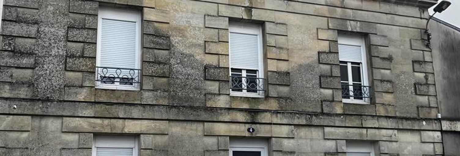 Immeuble   m² à vendre à Montendre (17130)