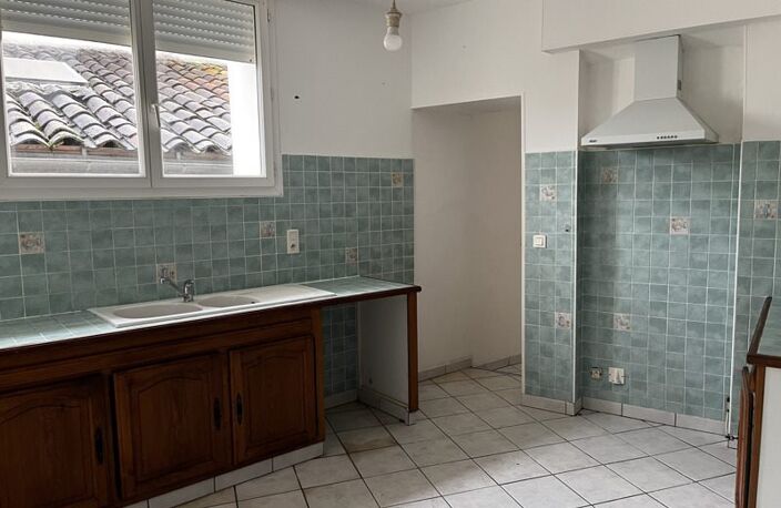 Vente immeuble   Montendre (17130) — photo 3