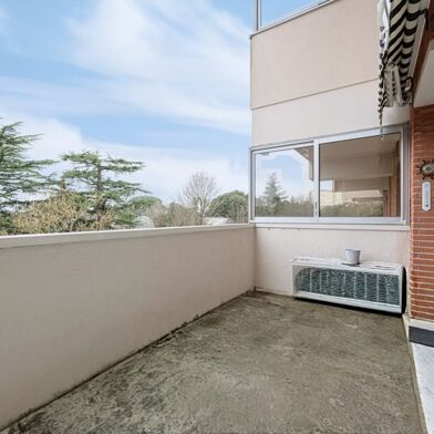 Appartement 3 pièces 234300 €