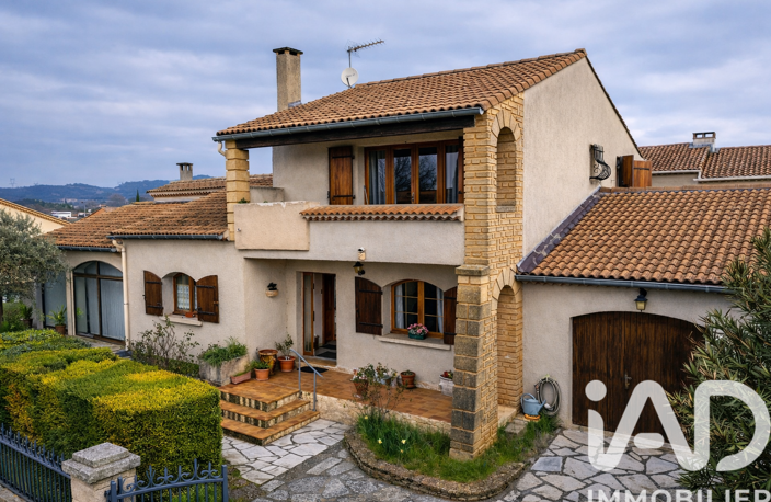 Vente Maison/villa 5 pièces — photo 2