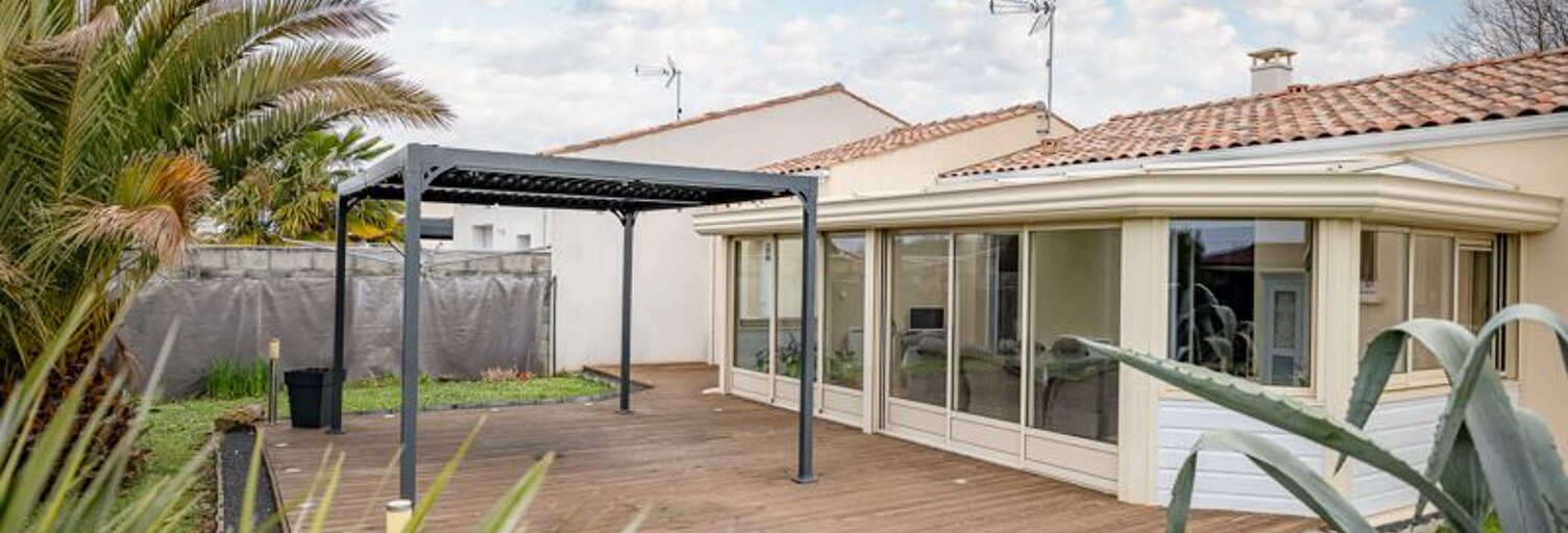 Maison 5 Pièces 106 m² à vendre à Saintes (17100)