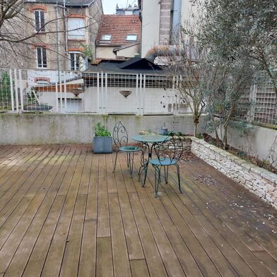 Appartement 4 pièces 970 €