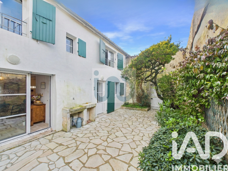 Vente Maison/villa 5 pièces — photo 1