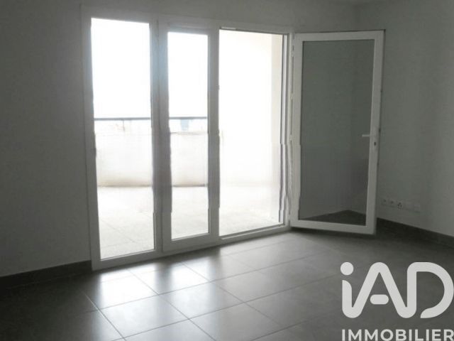 Vente Appartement 1 pièce - Photo 2