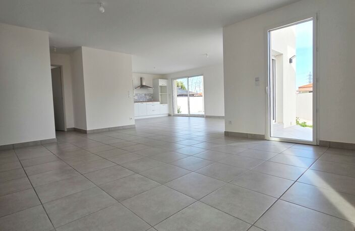Vente Maison/villa 4 pièces — photo 5