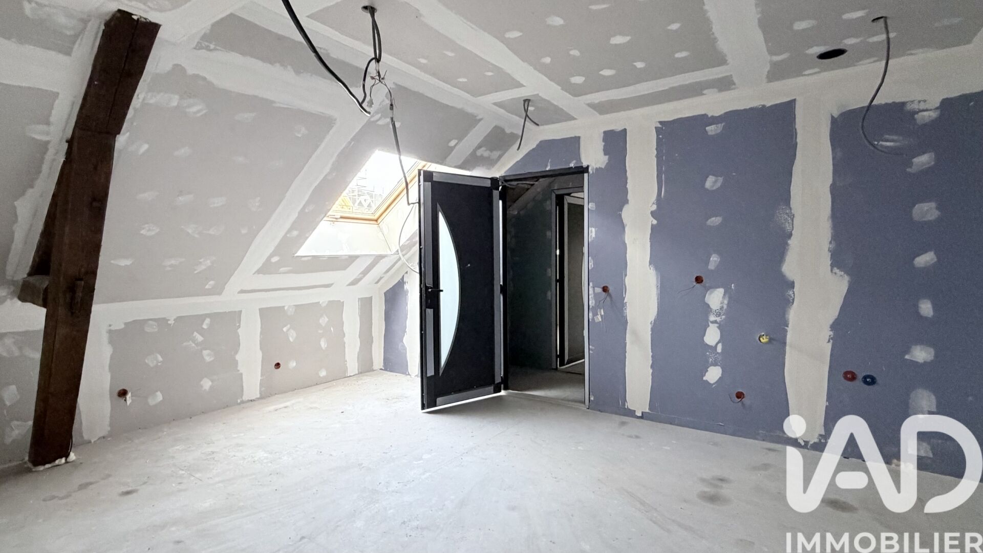 Vente Immeuble 210 m² - Photo 5