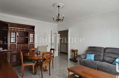 Appartement 4 pièces 145000 €