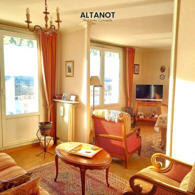 Appartement 4 pièces 136600 €