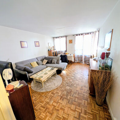 Appartement 4 pièces 265000 €