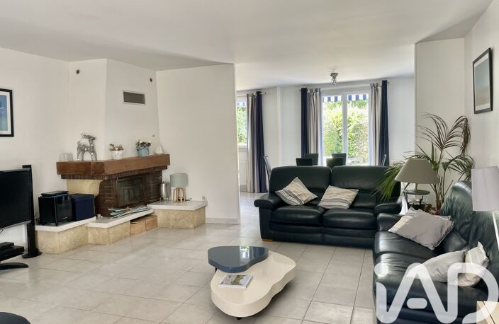 Vente Maison/villa 10 pièces — photo 4