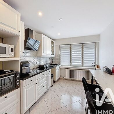 Appartement 4 pièces 195000 €