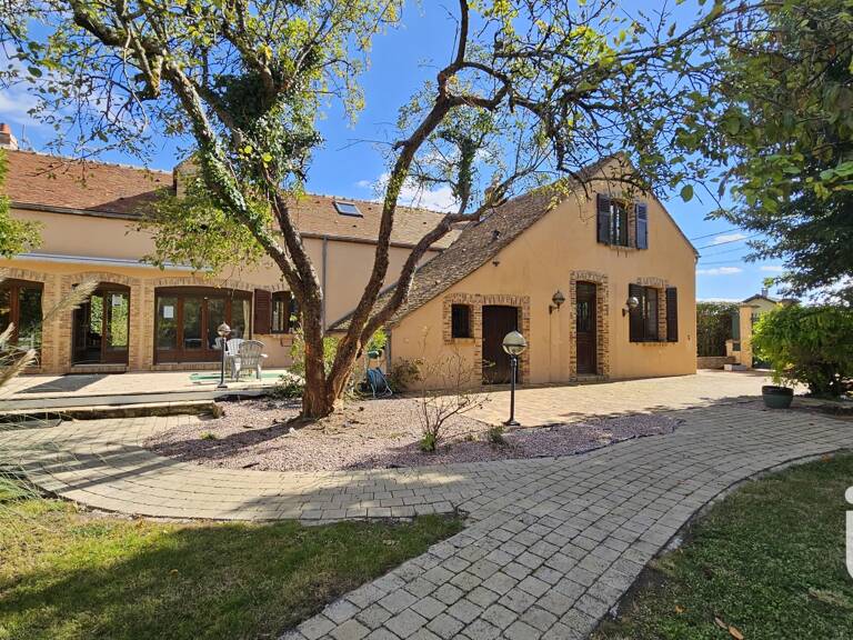 Vente Maison/villa 7 pièces — photo 1