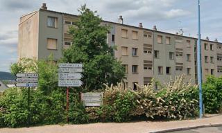 Garage  40 m² à vendre à Sathonay-Camp (69580)