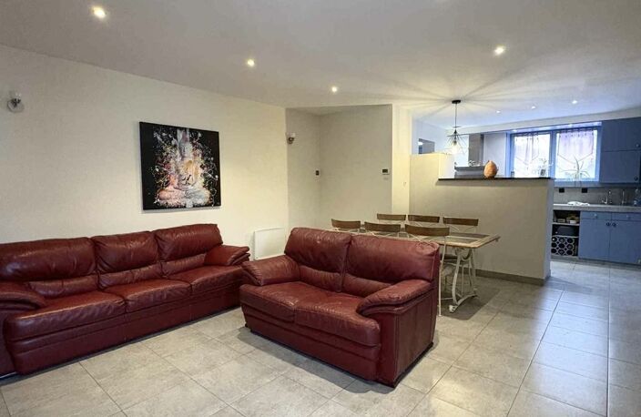 Vente Maison/villa 4 pièces — photo 2