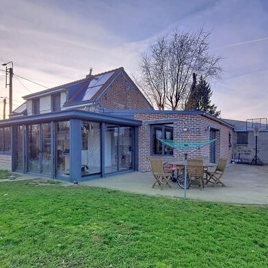 Maison 7 pièces 299000 €