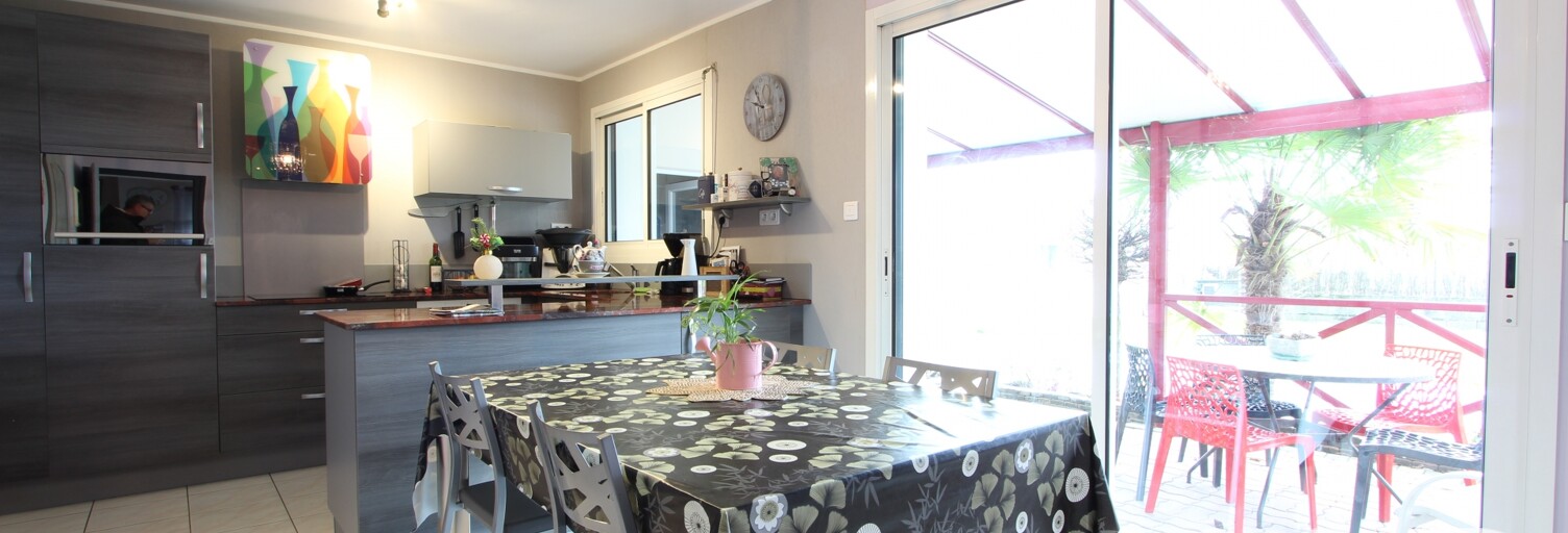 Maison 7 Pièces 140 m² à vendre à Aizenay (85190)