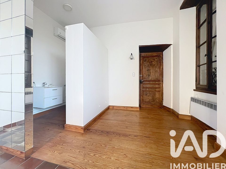 Riscle - 250m² - 3p. - 2ch.