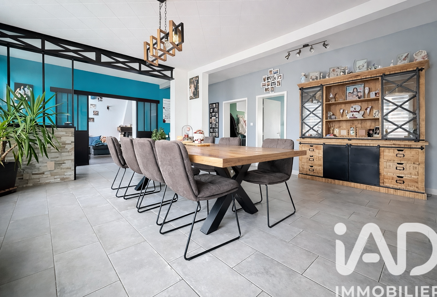 Vente Maison/villa 8 pièces — photo 1